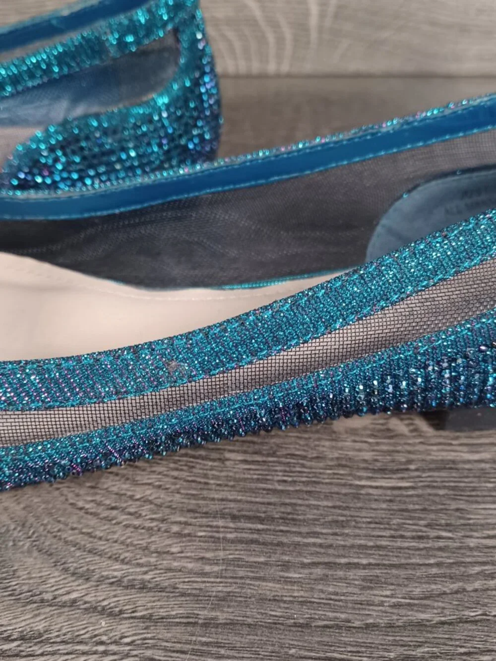 Bamboo Women's Size 6.5 Sparkly Blue Slip-On Pointed Toe Shoes